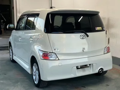 Toyota BB
