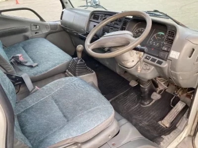 Mitsubishi CANTER  с аукциона в Японии