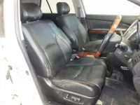 Toyota HARRIER лот № 2529 оценка 3.5  с аукциона в Японии 5