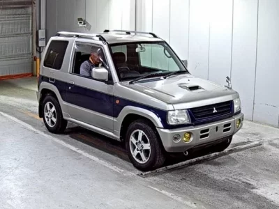Mitsubishi PAJERO MINI