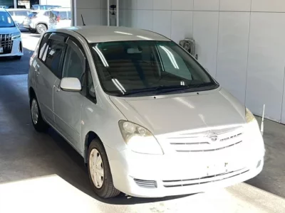 Toyota COROLLA SPACIO