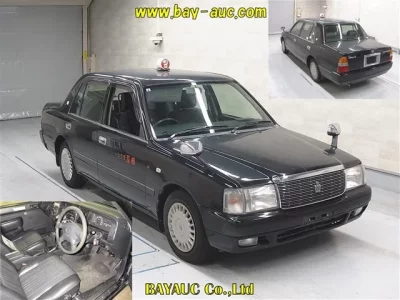 Toyota CROWN COMFORT  с аукциона в Японии