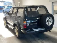Toyota LAND CRUISER лот № 185 оценка 3  с аукциона в Японии 4