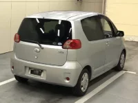 Toyota PORTE лот № 1015 оценка 3.5  с аукциона в Японии 3