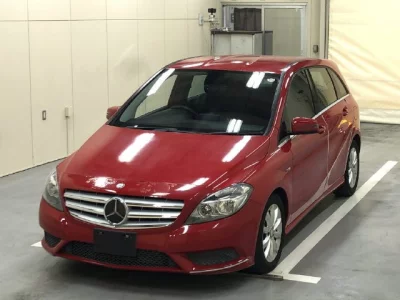 Mercedes-Benz B CLASS