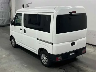 Toyota PIXIS VAN  с аукциона в Японии