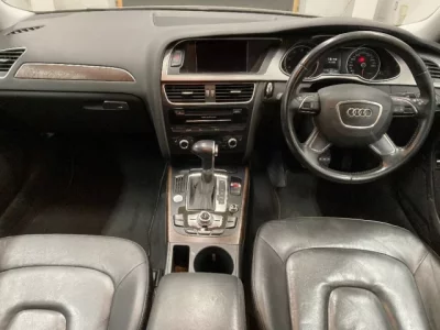 Audi A4  с аукциона в Японии