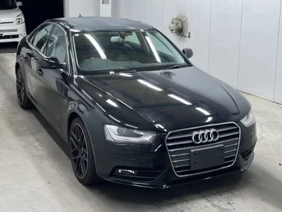 Audi A4  с аукциона в Японии
