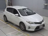 Toyota AURIS лот № 90256 оценка 3  с аукциона в Японии 4