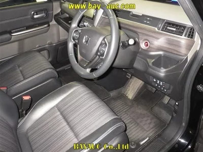 Honda FREED  с аукциона в Японии