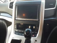 Toyota ALPHARD лот № 30151 оценка 4  с аукциона в Японии 9