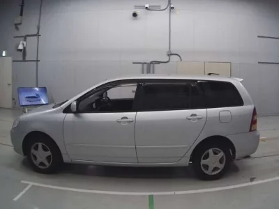 Toyota COROLLA FIELDER  с аукциона в Японии