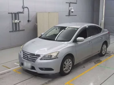 Nissan SYLPHY  с аукциона в Японии