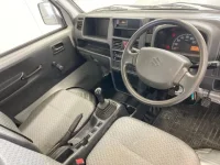 Suzuki CARRY TRUCK лот № 3027 оценка 3.5  с аукциона в Японии 2