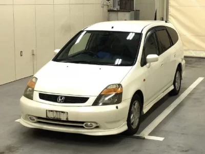Honda STREAM  с аукциона в Японии