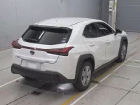 Lexus UX лот № 36298 оценка 4.5  с аукциона в Японии 1