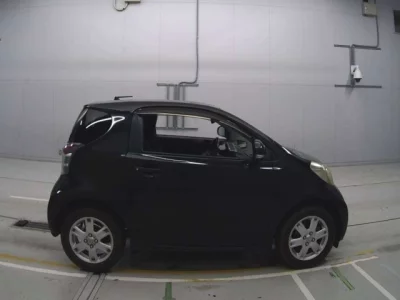 Toyota IQ