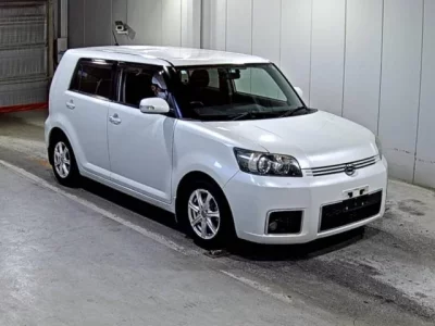 Toyota COROLLA RUMION