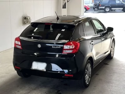 Suzuki BALENO  с аукциона в Японии