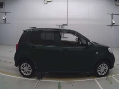 Toyota PASSO  с аукциона в Японии