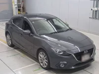 Mazda AXELA лот № 90297 оценка 4  с аукциона в Японии 4
