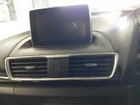 Mazda AXELA лот № 90297 оценка 4  с аукциона в Японии 9