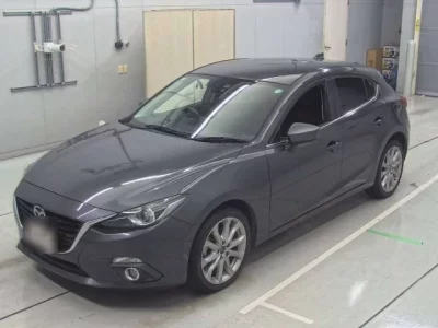 Mazda AXELA  с аукциона в Японии