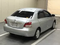 Toyota BELTA лот № 1058 оценка R  с аукциона в Японии 3