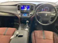 Toyota CROWN лот № 3063 оценка 3.5  с аукциона в Японии 2