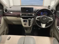 Daihatsu Cast лот № 3062 оценка 4.5  с аукциона в Японии 2