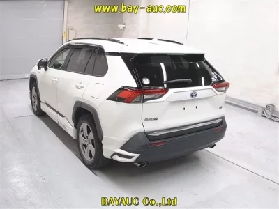 Toyota RAV4  с аукциона в Японии