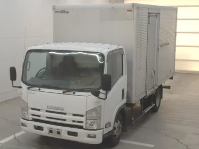 Isuzu ELF  с аукциона в Японии