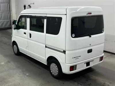 Mitsubishi MINICAB VAN