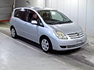 Toyota COROLLA SPACIO
