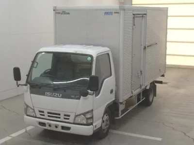 Isuzu ELF