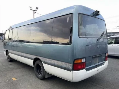 Toyota COASTER