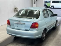 Toyota PLATZ лот № 3069 оценка R  с аукциона в Японии 1