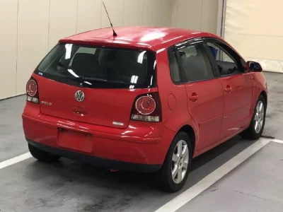 Volkswagen POLO  с аукциона в Японии