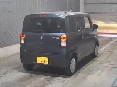 Suzuki WAGON R SMILE  с аукциона в Японии