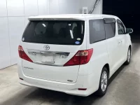 Toyota ALPHARD лот № 3086 оценка 3.5  с аукциона в Японии 1