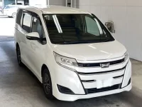 Toyota NOAH лот № 3088 оценка 4.5  с аукциона в Японии 3