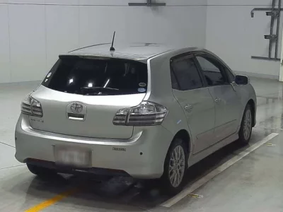 Toyota BLADE  с аукциона в Японии