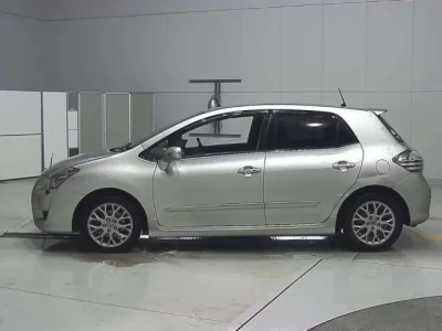 Toyota BLADE  с аукциона в Японии