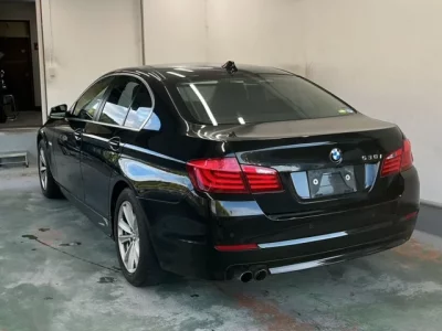 BMW 5-Series  с аукциона в Японии