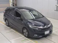 Honda SHUTTLE лот № 30207 оценка 4  с аукциона в Японии 4