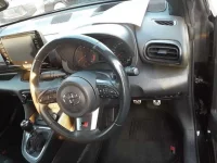 Toyota YARIS лот № 36338 оценка 4.5  с аукциона в Японии 6