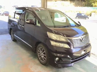 Toyota VELLFIRE  с аукциона в Японии