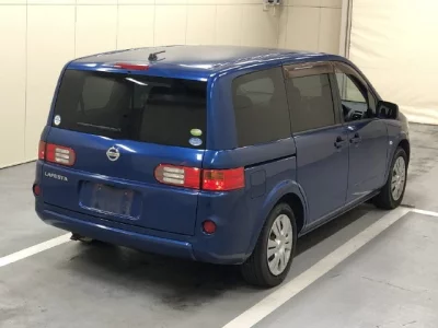 Nissan LAFESTA