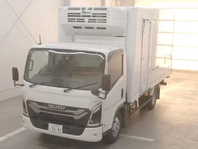 Isuzu ELF  с аукциона в Японии