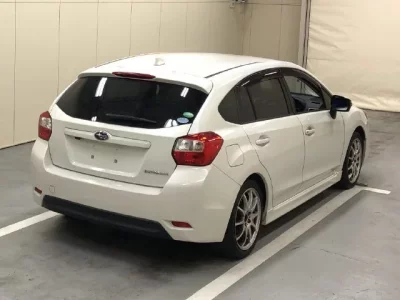 Subaru IMPREZA  с аукциона в Японии